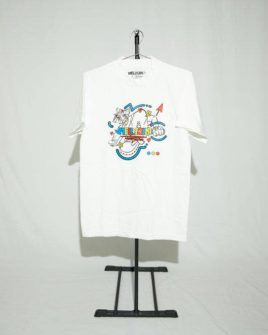 Graffiti Girl - Streetwear Fit Oversized T-Shirt