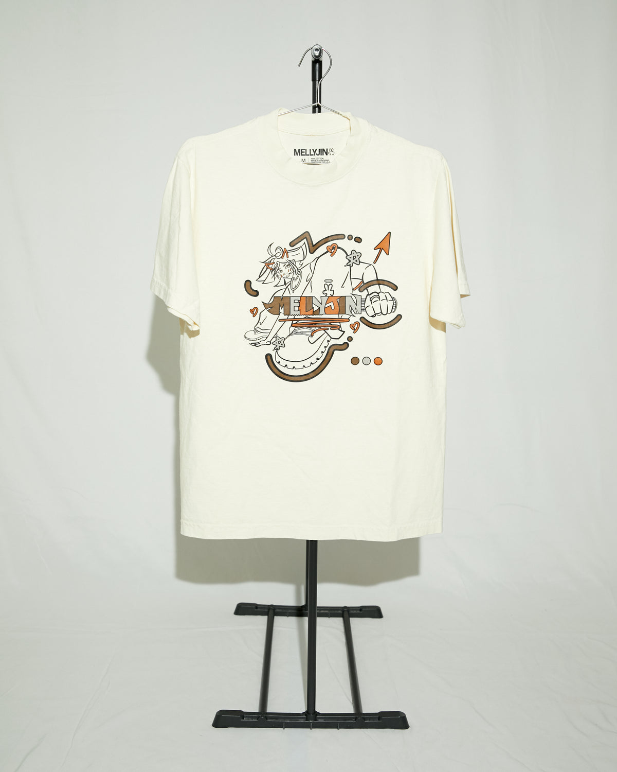 Graffiti Girl - Streetwear Fit Oversized T-Shirt